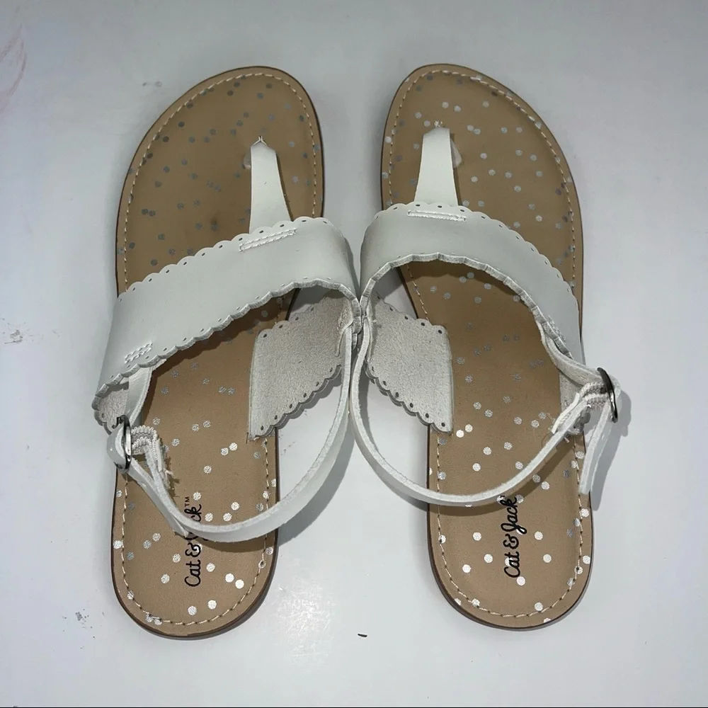 Cat & Jack White Ankle Strap Toe Thing Sandals Scalloped Edge